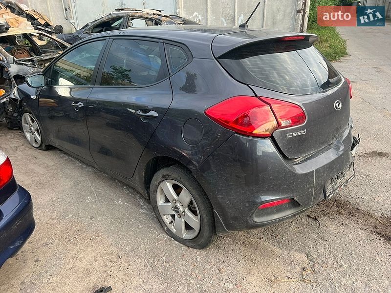 Kia Ceed 2013