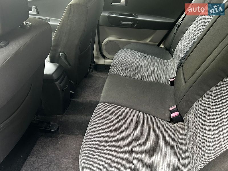 Хэтчбек Kia Ceed 2007 в Броварах