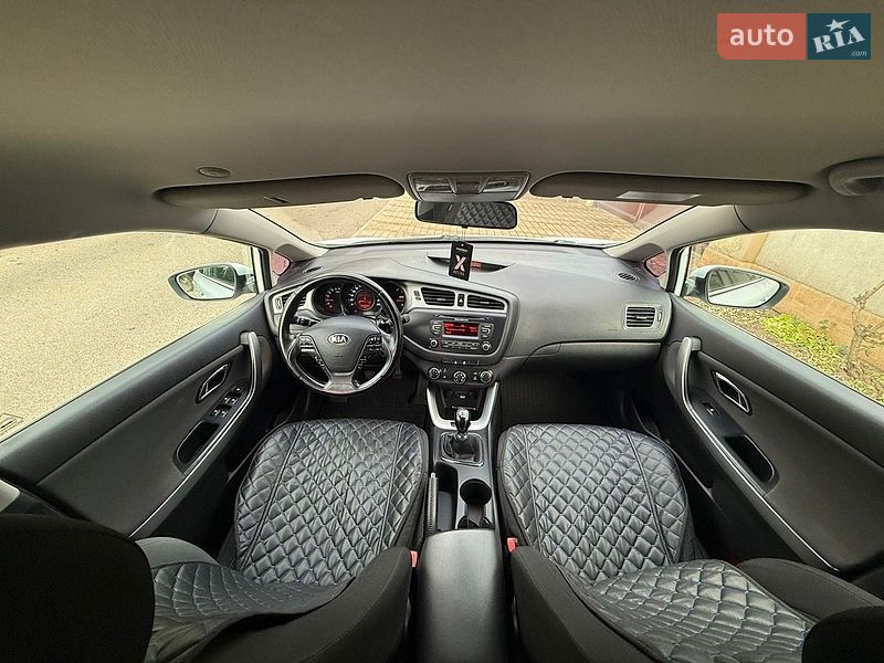 Хетчбек Kia Ceed 2012 в Одесі