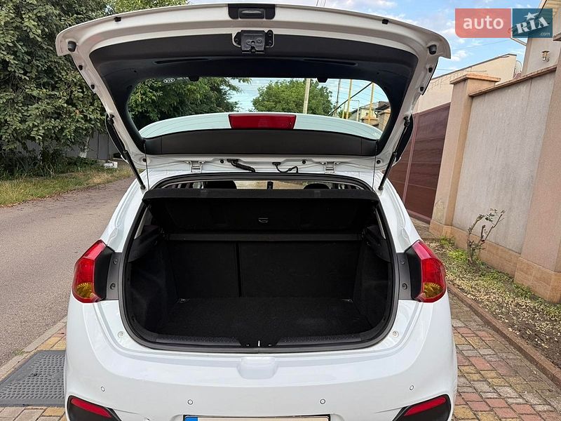 Хетчбек Kia Ceed 2012 в Одесі