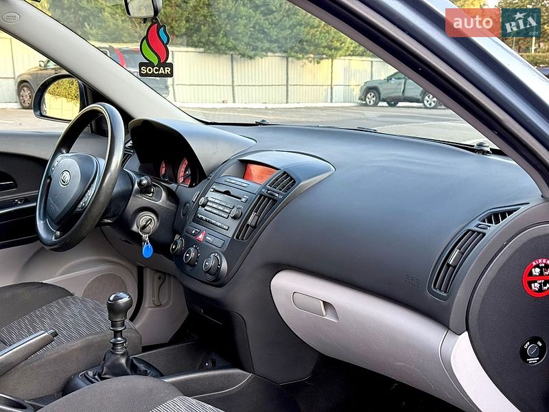Хетчбек Kia Ceed 2007 в Луцьку