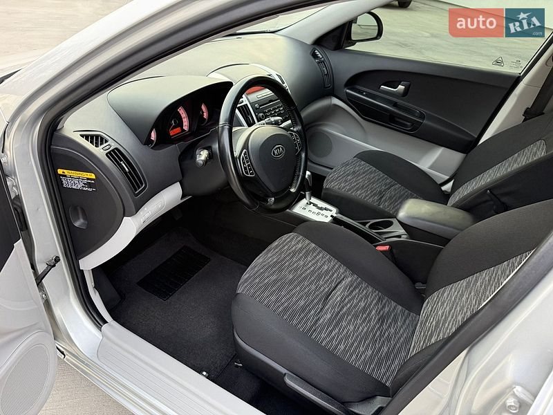 Хетчбек Kia Ceed 2007 в Луцьку фото 11 Хетчбек Kia Ceed 2007 в Луцьку