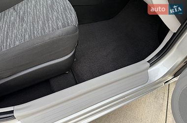 Хетчбек Kia Ceed 2007 в Луцьку фото 29 Хетчбек Kia Ceed 2007 в Луцьку