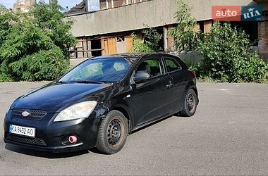 Хэтчбек Kia Ceed 2008 в Киеве