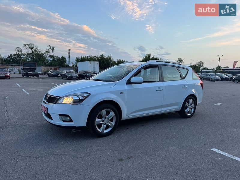 Универсал Kia Ceed 2012 в Белой Церкви