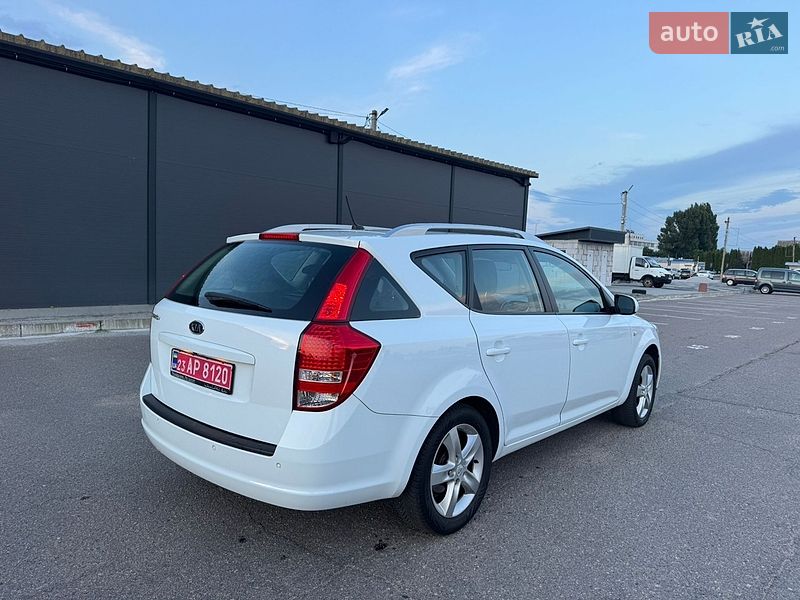 Универсал Kia Ceed 2012 в Белой Церкви