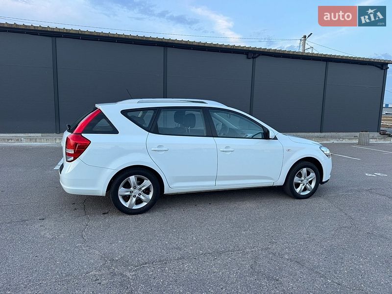 Универсал Kia Ceed 2012 в Белой Церкви