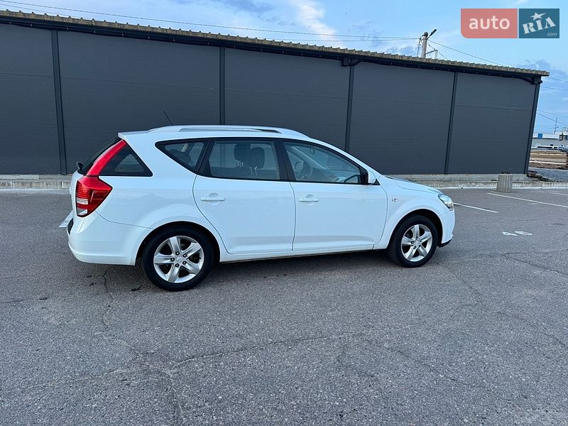 Универсал Kia Ceed 2012 в Белой Церкви