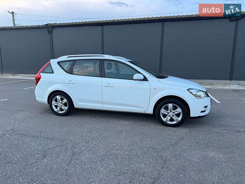 Универсал Kia Ceed 2012 в Белой Церкви