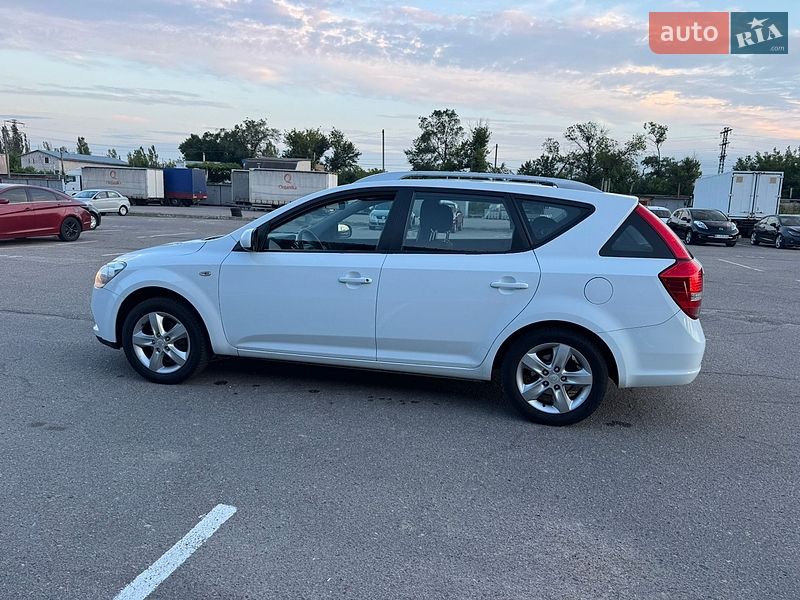 Универсал Kia Ceed 2012 в Белой Церкви