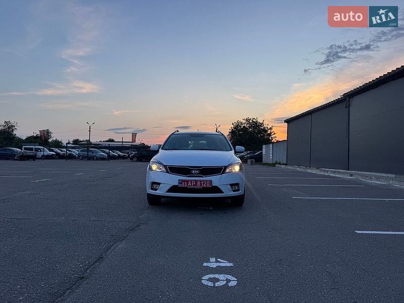 Универсал Kia Ceed 2012 в Белой Церкви