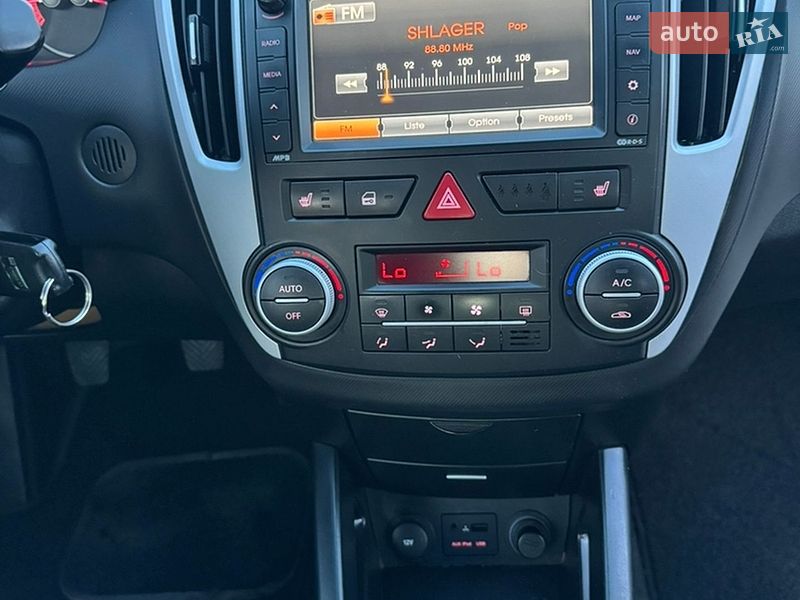 Универсал Kia Ceed 2012 в Белой Церкви