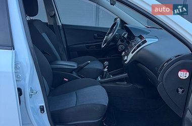 Универсал Kia Ceed 2012 в Белой Церкви