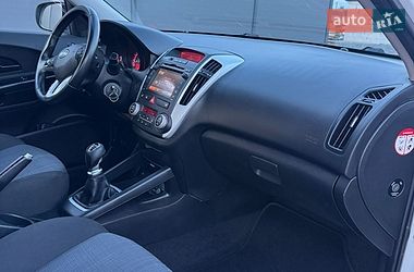 Универсал Kia Ceed 2012 в Белой Церкви