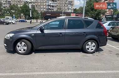 Универсал Kia Ceed 2012 в Днепре