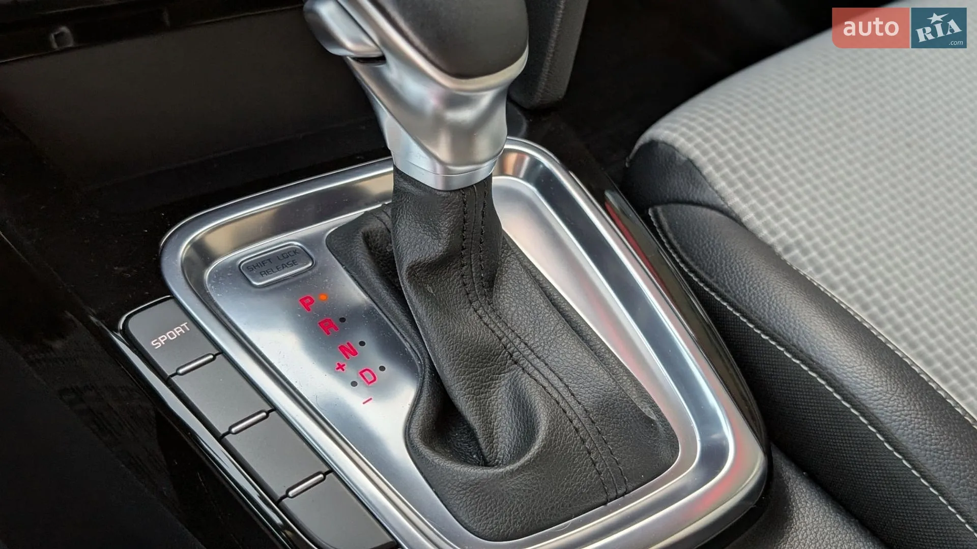 2019 Kia Cee'd - мініатюра 19
