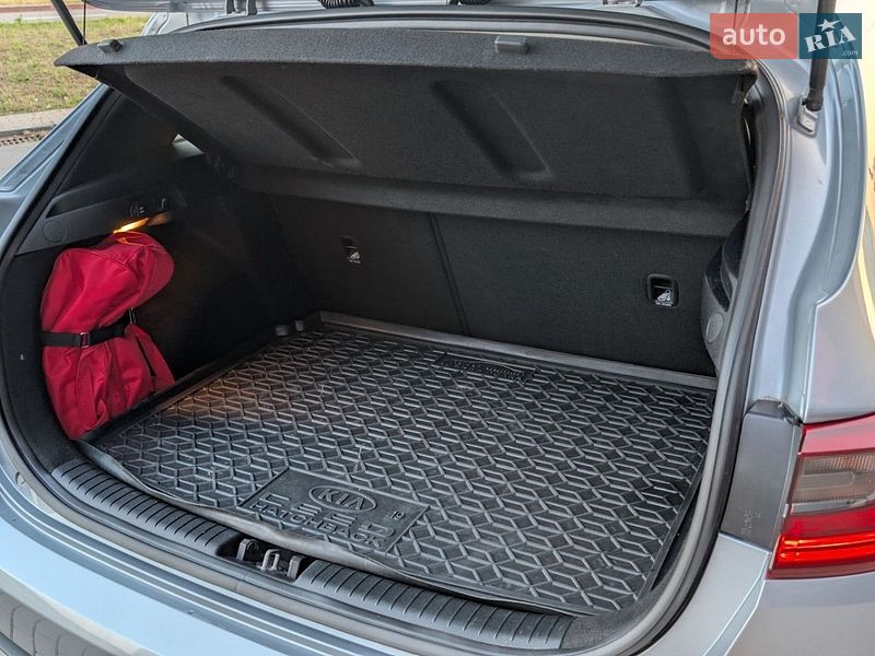 Хэтчбек Kia Ceed 2019 в Киеве фото 29 Хэтчбек Kia Ceed 2019 в Киеве