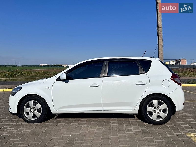 Kia Ceed 2010 Kia Ceed 2010