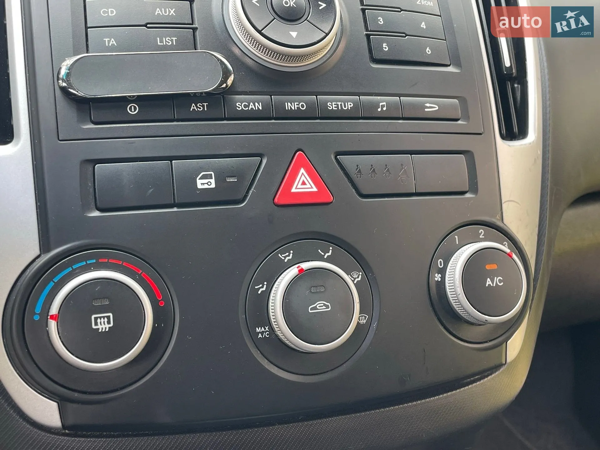 2012 Kia Cee'd - мініатюра 69