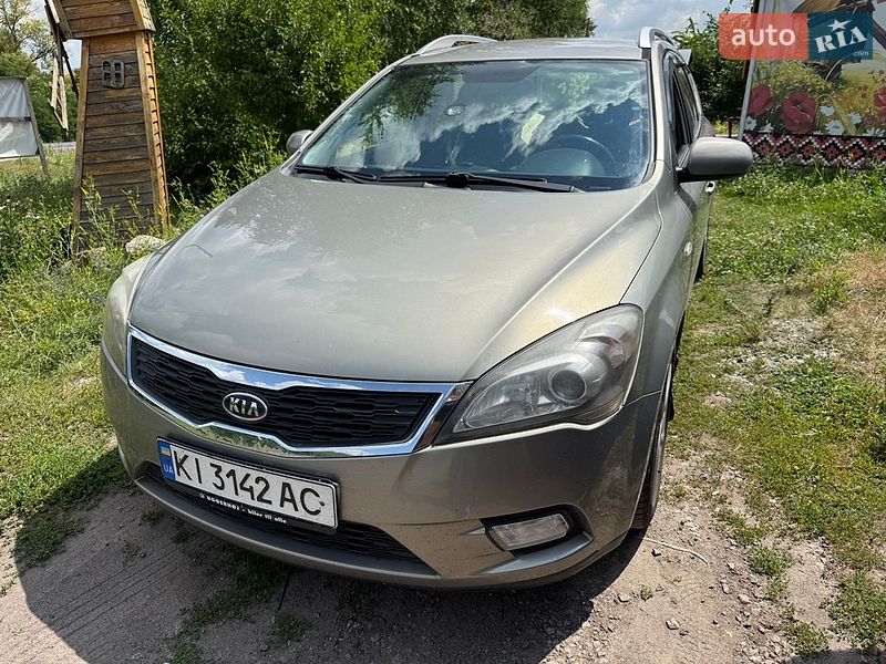 Kia Ceed 2011