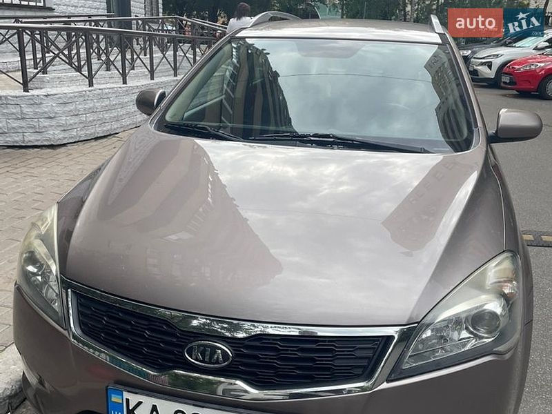 Kia Ceed 2011