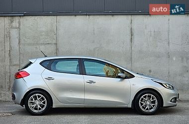 Хетчбек Kia Ceed 2015 в Києві