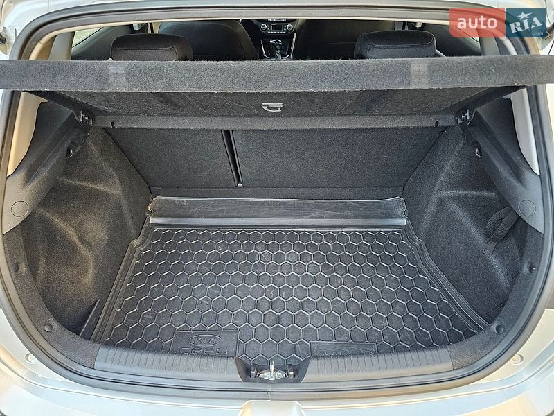 Хетчбек Kia Ceed 2015 в Києві