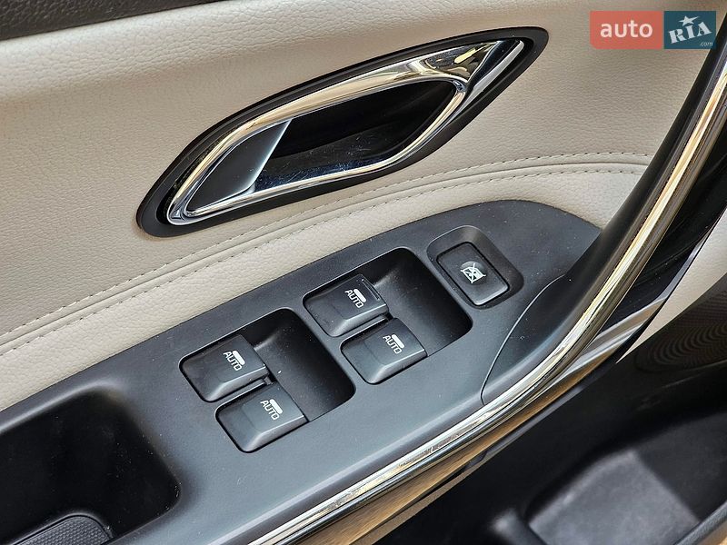 Хетчбек Kia Ceed 2015 в Києві