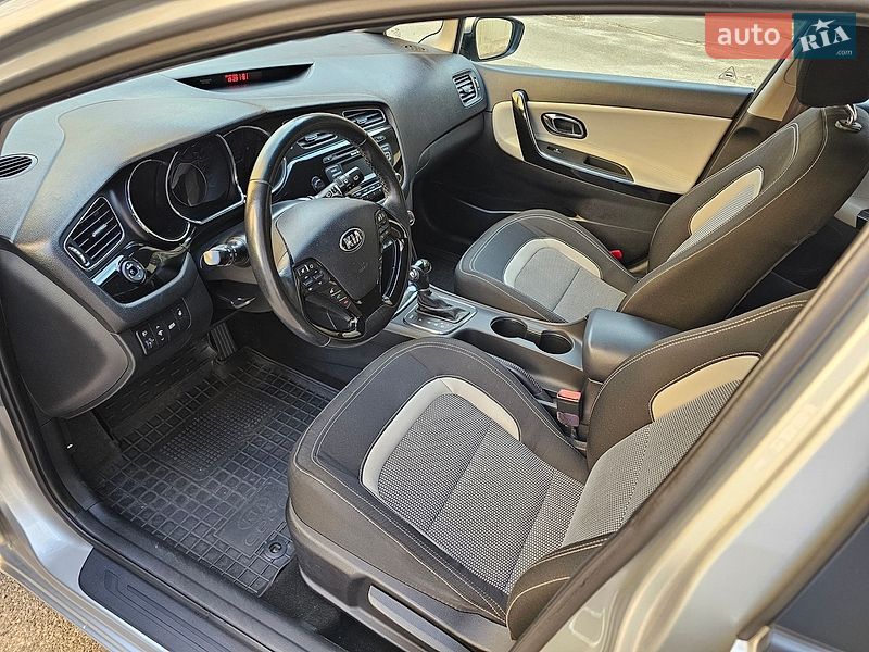 Хетчбек Kia Ceed 2015 в Києві