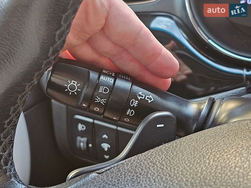 Хетчбек Kia Ceed 2015 в Києві