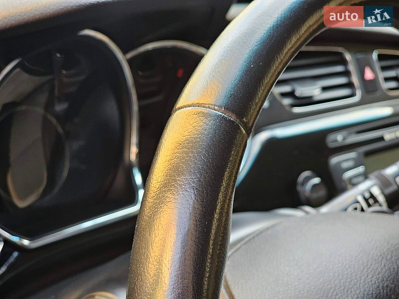 Хетчбек Kia Ceed 2015 в Києві