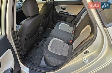 Хетчбек Kia Ceed 2015 в Києві