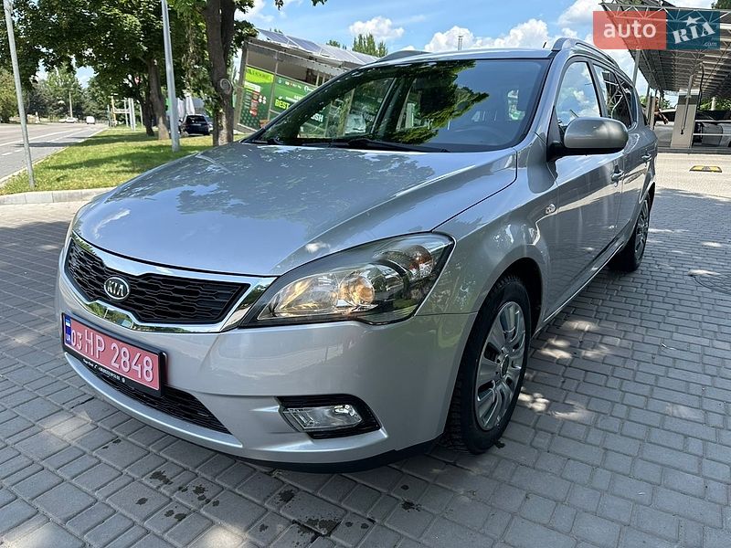 Kia Ceed 2011