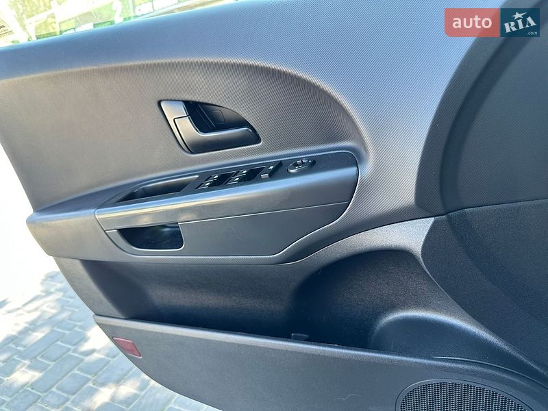 Универсал Kia Ceed 2011 в Кропивницком