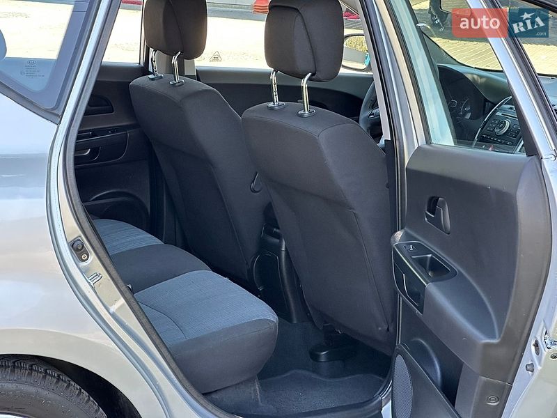 Универсал Kia Ceed 2011 в Кропивницком