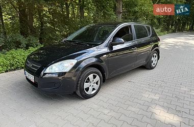 Хетчбек Kia Ceed 2008 в Тернополі