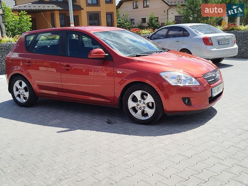 Хэтчбек Kia Ceed 2007 в Виннице