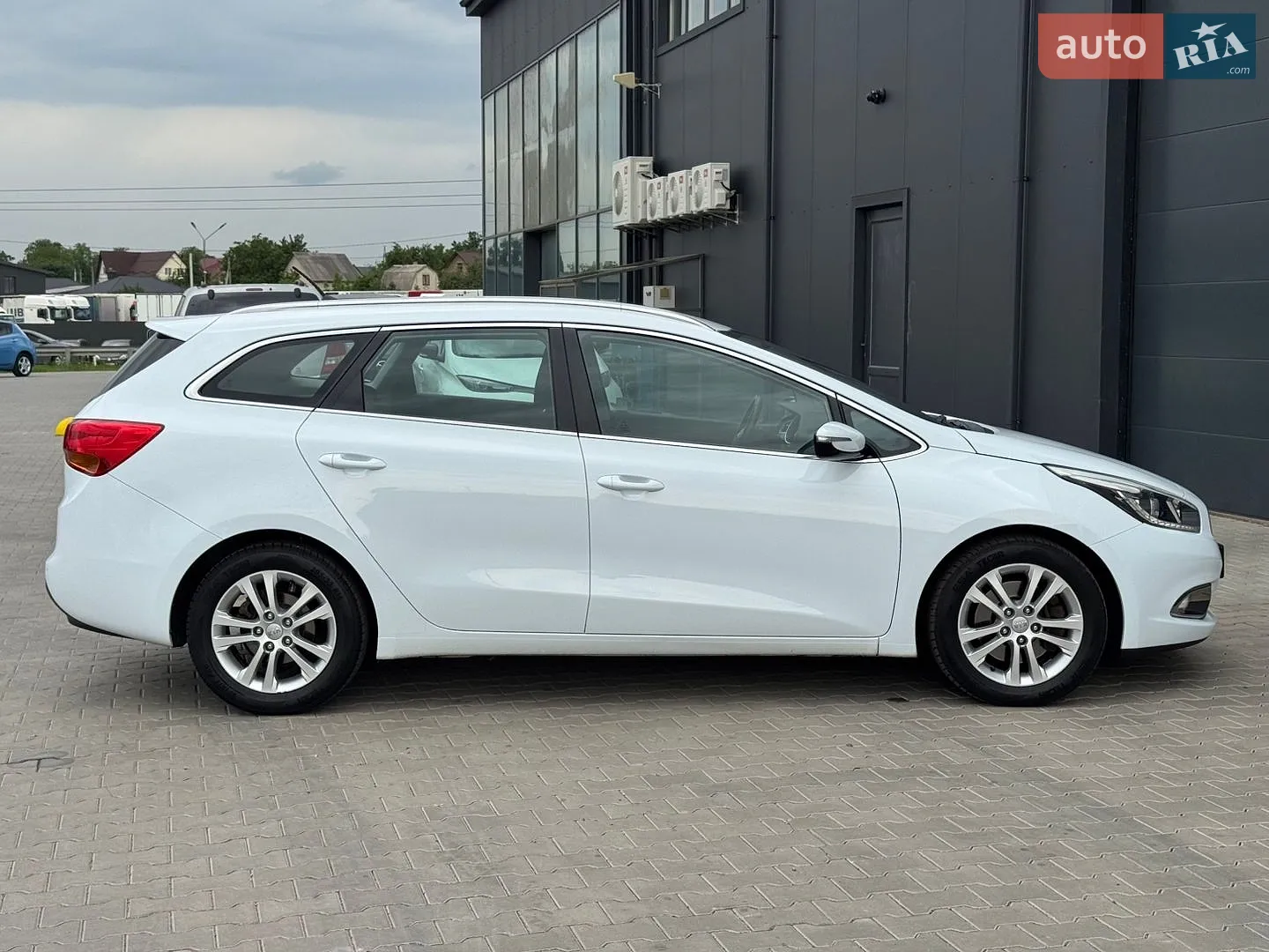 2014 Kia Cee'd - мініатюра 23