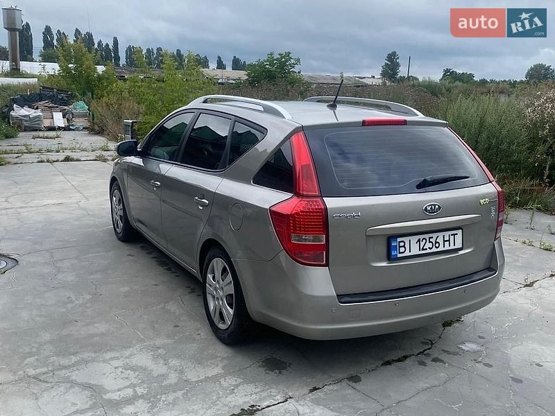 Універсал Kia Ceed 2010 в Лубнах фото 4 Універсал Kia Ceed 2010 в Лубнах