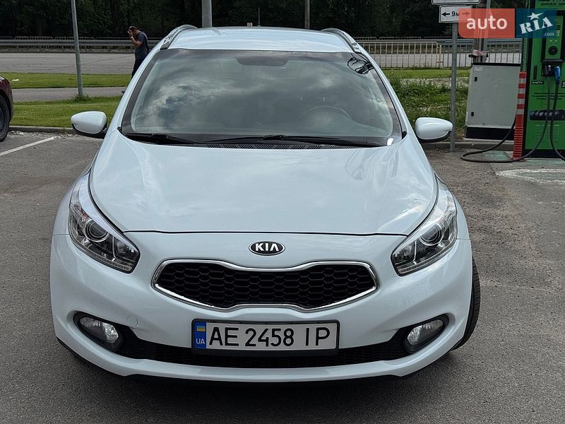 Универсал Kia Ceed 2013 в Днепре
