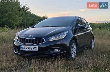 Хетчбек Kia Ceed 2012 в Києві