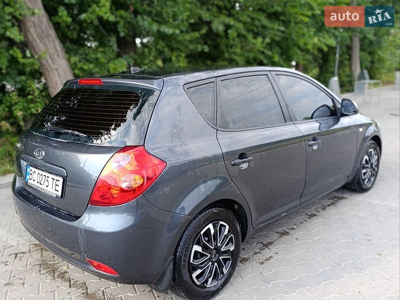 Хэтчбек Kia Ceed 2008 в Львове фото 4 Хэтчбек Kia Ceed 2008 в Львове