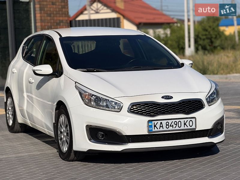 Хэтчбек Kia Ceed 2017 в Виннице