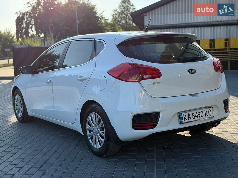 Хэтчбек Kia Ceed 2017 в Виннице