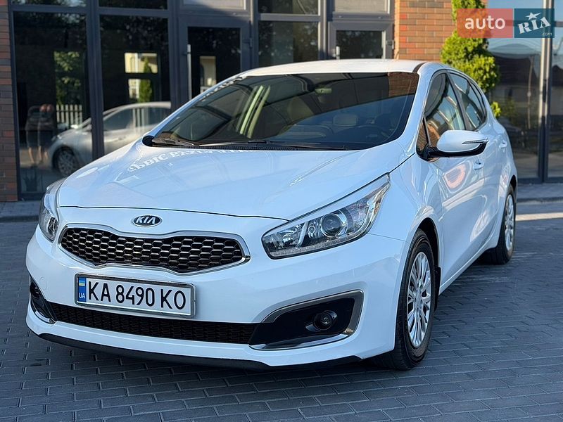 Хэтчбек Kia Ceed 2017 в Виннице