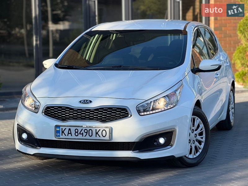 Хэтчбек Kia Ceed 2017 в Виннице