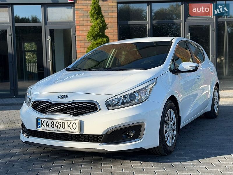 Хэтчбек Kia Ceed 2017 в Виннице