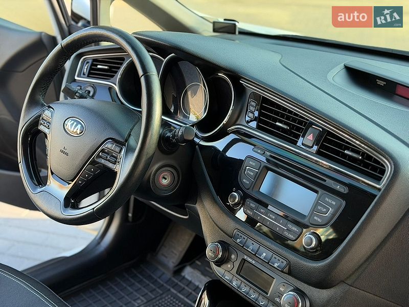 Хэтчбек Kia Ceed 2017 в Виннице