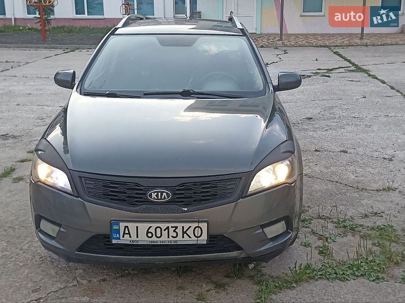Kia Ceed 2011