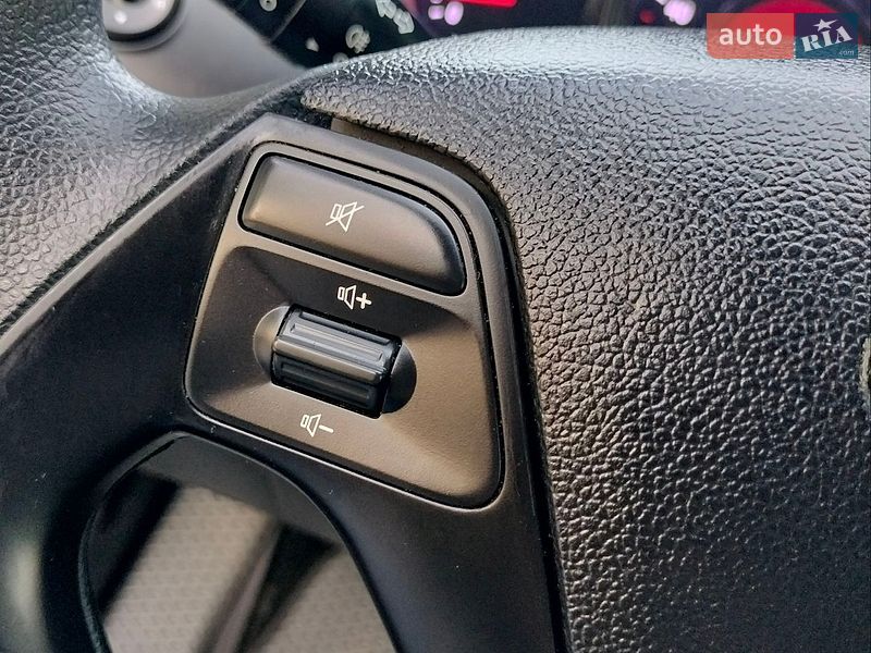 Хэтчбек Kia Ceed 2016 в Запорожье фото 23 Хэтчбек Kia Ceed 2016 в Запорожье